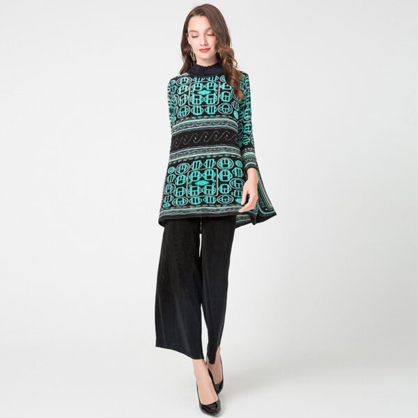 Jialing K90823 waist, diamond studded, pleated, color blocked, fashionable and casual, slightly high neck, autumn style women's loose and high stretch top