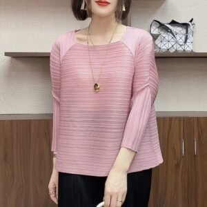 Miyake pleated 2024 irregular loose slimming autumn and winter temperament new long sleeved base top T-shirt small fragrance style