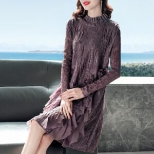 Miyake pleated high-end heavy industry embroidered dress in large size for autumn and winter 2024 new base women's clothing temperament embroidered skirt：圖片 4