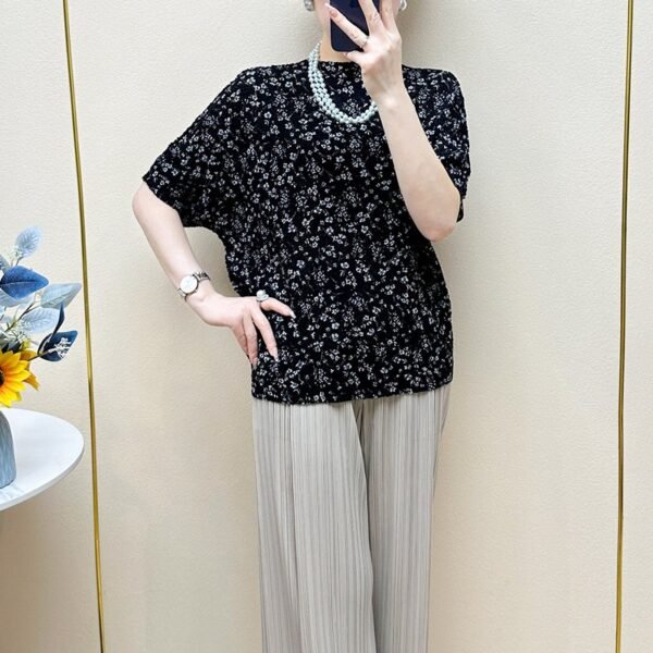 Chiffon shirt floral pop fashion round neck slimming versatile printed loose and stylish short sleeved top jacquard simple