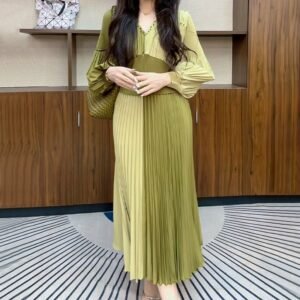 Xiaoxiangfeng women's clothing French autumn temperament new long skirt high-end V-neck long sleeved dress lantern sleeve pleats：圖片 3
