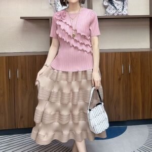 T-shirt short sleeved loose top with lotus leaf for slimming effect, new summer base, outer wear, round neck to cover flesh, explosive item to cover belly, Korean version：圖片 7