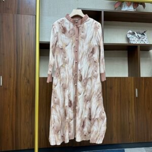 Miyake 2024 New Fashion Set Women's Medium Long Long Sleeve Round Neck Top Small and Versatile Two piece New Year's Dress：圖片 6