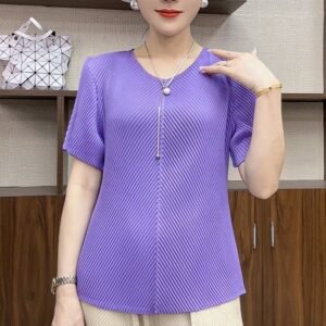Summer T-shirt with pleated decoration T-shirt, high-end top, loose and versatile short sleeved, fashionable and slimming, vertical stripes to cover the belly, worn outside