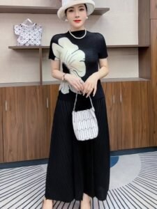 Striped pleated pants, women's new thin style, nine inch loose wide leg pants, summer high waisted versatile casual pants, stylish and slimming：圖片 3