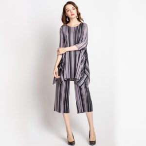 K80834- Color blocked vertical stripe set with three quarter sleeves, high-end fashion two-piece set：圖片 5
