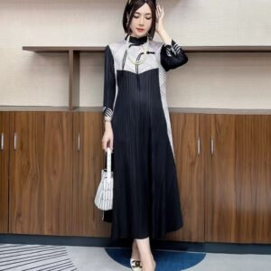 Fashionable Miyake pleated plus size dress 2024 autumn loose new style temperament slimming mom skirt covering belly：圖片 9