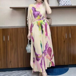 Autumn new style stylish dress, high-end new floral long style, elegant and casual design, long skirt looks slim