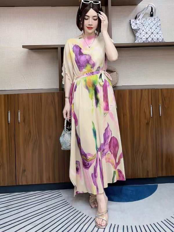Autumn new style stylish dress, high-end new floral long style, elegant and casual design, long skirt looks slim