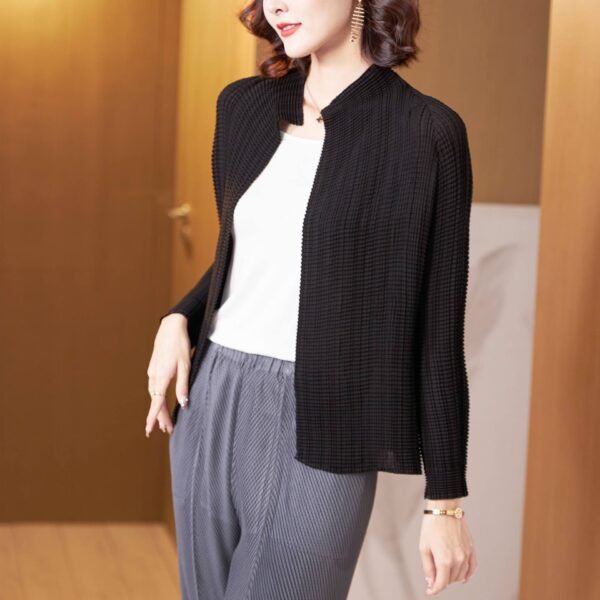 K221121 Jia Ning Fold New Fashionable Corn Fold Coat Japanese and Korean Casual Versatile Loose Solid Color Western Style