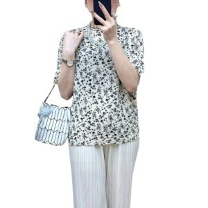 New summer floral style fashionable round neck slimming versatile and age reducing loose Western style short sleeved T-shirt top short sleeved T-shirt：圖片 9