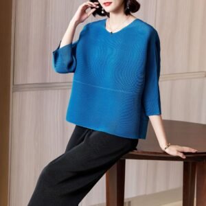 K221170 Jia Ning loose temperament short style high black stripe long sleeved top0：圖片 8