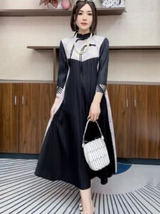 Fashionable Miyake pleated plus size dress 2024 autumn loose new style temperament slimming mom skirt covering belly：圖片 8