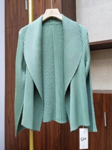 Autumn temperament fashionable casual small suit slim fit Korean version top coat light luxury versatile solid color light mature autumn and winter：圖片 4