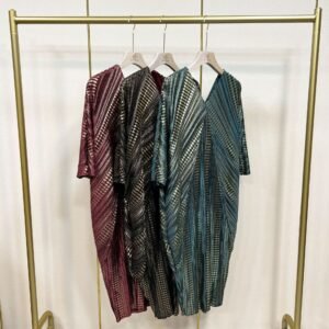 Large striped hot goldfish tail skirt, Jianing pleated exquisite dress, fashionable and versatile new product, elegant V-neck loose fit：圖片 2
