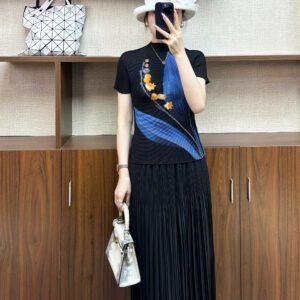 Jia Ning Summer Leisure Large Cap Elastic Women's High Collar Slim Fit Printed Fashion Orchid Lotus Corn Fold Top：圖片 2