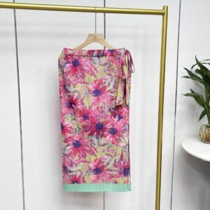 Jia Ning's new style temperament, age reducing, versatile, fashionable, mid to long length, elastic band, oil painting, sunflower skirt