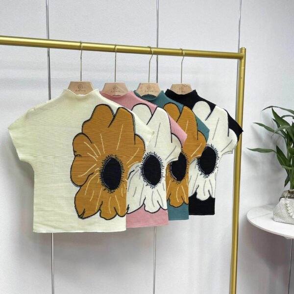 Z230410 New High Collar Outer Short Summer Sunflower Corn Fold Top Short Sleeve T-shirt Art Retro Style