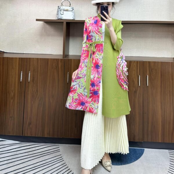 Spring/Summer New Large Loose Slim Button Medium/Long MM Dress Pink Flower Splicing Cardigan Skirt