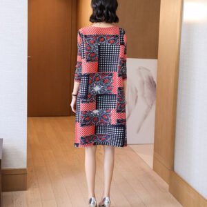 L229056 Jia Ning pleated color blocked checkered pattern horizontal pleat high elasticity fashionable casual dress：圖片 6