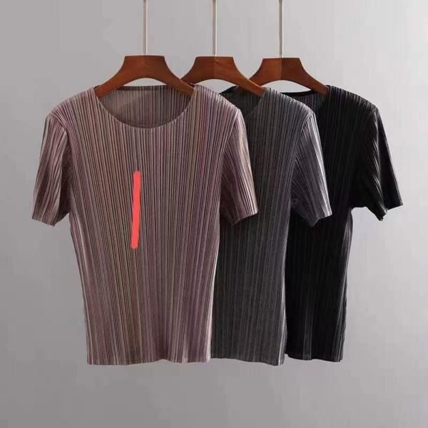 Prism mesh top