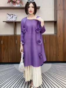 Temperament internet celebrity fashionable purple round neck autumn and winter dress jacquard slimming versatile bottoming loose mid-length national style：圖片 2