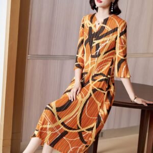 K221161 Large Loose Mom Style Long Three Line Vertical Strip Dress：圖片 3
