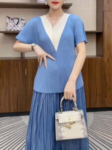 Wrinkle 2024 Summer New Fashionable Feminine Style, Aging and Slimming, Casual Women's Wear, Short Sleeve T-shirt Top：圖片 6