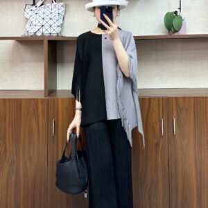 Jia Ning pleated round neck plus size slimming loose fitting pullover simple women's casual color blocked tassel top：圖片 6