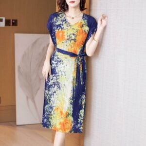 K221111 Folded Dress 2022 Summer New Colorful Belt Skirt V-neck Women's Dress Fashion：圖片 5
