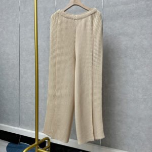 Casual pants, casual wide leg pants, straight leg pants, loose new style, autumn and winter new style, long pants, versatile, covering the belly and showing off weight：圖片 6