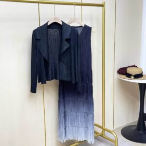 Jia Ning San Zhai slim fit leisure plus size new style temperament versatile V-neck gradient tassel two-piece set：圖片 3
