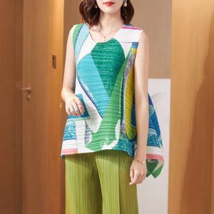 Jiatwisted pleated new 2022 summer women's clothing design sense contrasting color printed pleated vest loose T-shirt women's top：圖片 4