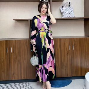 Autumn new style stylish dress, high-end new floral long style, elegant and casual design, long skirt looks slim：圖片 6