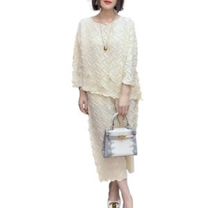 Miyake set with loose pleats, two piece set for outdoor wear, niche and simple autumn and winter style, coat, base dress, stylish：圖片 9