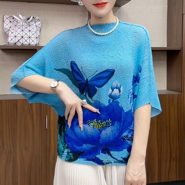 New Miyake Wholesale Wrinkled Fashion Women's Wear Slimming Top Wrinkled Bat Sleeve Butterfly Printed Women's T-shirt Summer