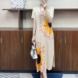 Jia Ning's new pleated wide waist loose dress women's dress dress mid length skirt summer elegant sunflower