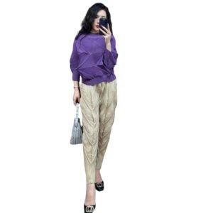 Jia Ning San Zhai's new pleated women's clothing plus size loose fitting pullover, stylish irregular diamond pleated top：圖片 8
