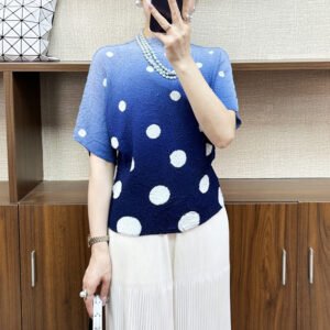 Explosive gradient color polka dot pleated print five quarter sleeve T-shirt for women's summer temperament, slimming casual top, fashionable：圖片 3