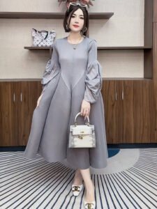 Autumn dress slimming temperament long sleeved autumn and winter fashion French waist cinching light luxury style versatile long skirt maternity wear：圖片 3