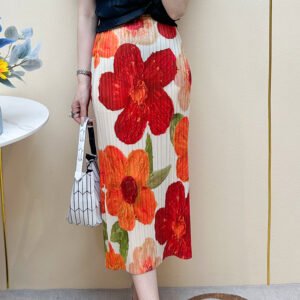 Women's half skirt fashionable and versatile, summer elegant style, retro and niche half skirt, pleated temperament, light luxury, concealing flesh and showing off thinness：圖片 2