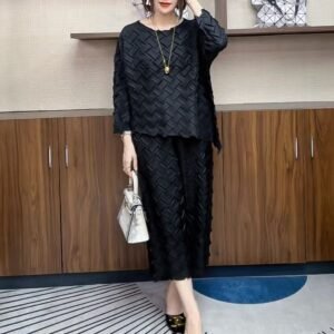 Miyake set with loose pleats, two piece set for outdoor wear, niche and simple autumn and winter style, coat, base dress, stylish：圖片 5