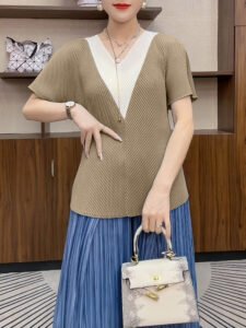 Wrinkle 2024 Summer New Fashionable Feminine Style, Aging and Slimming, Casual Women's Wear, Short Sleeve T-shirt Top：圖片 8