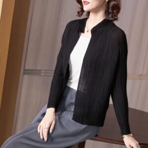 K221121 Jia Ning Fold New Fashionable Corn Fold Coat Japanese and Korean Casual Versatile Loose Solid Color Western Style：圖片 2