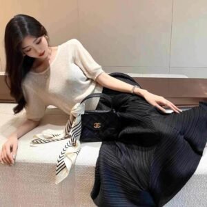 K231226 new loose and versatile fashionable mid to long irregular half skirt lantern half skirt：圖片 5