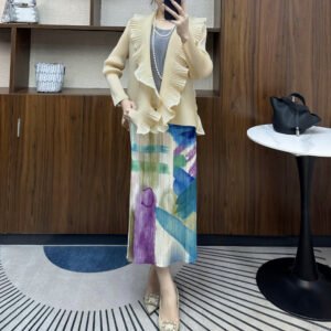 Jia Ning San Zhai's new style temperament versatile fashion casual plus size women's long sleeved ruffled cardigan top