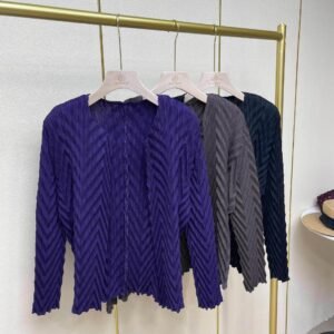 Jia Ning plus size irregular slimming and height enhancing new slim fit button free versatile long sleeved pleated W-fold cardigan top：圖片 7