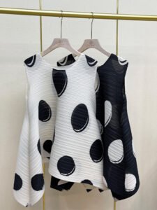 Japanese style romantic polka dot sleeveless pleated top 2024 summer new loose slimming irregular versatile vest：圖片 2