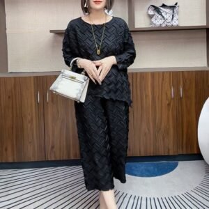 Miyake set with loose pleats, two piece set for outdoor wear, niche and simple autumn and winter style, coat, base dress, stylish：圖片 7