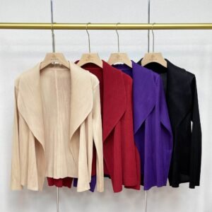 Jia Ning's new solid color versatile long sleeved simple lapel cardigan top